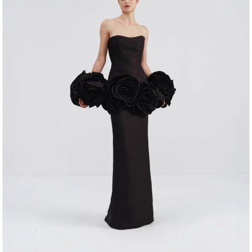 Floral decorated solid-color strapless bandage long dress