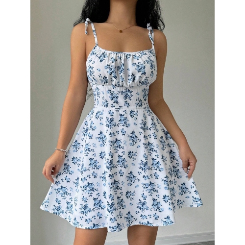 Fashion Bestseller Flowery Ruffled Short Sleeve Dress